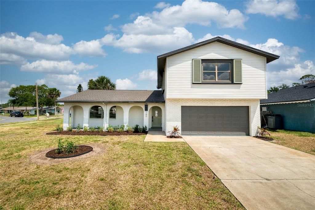 На продажу: $429,900 (3 спален, 2 ванн, 1847 Квадратных фут)