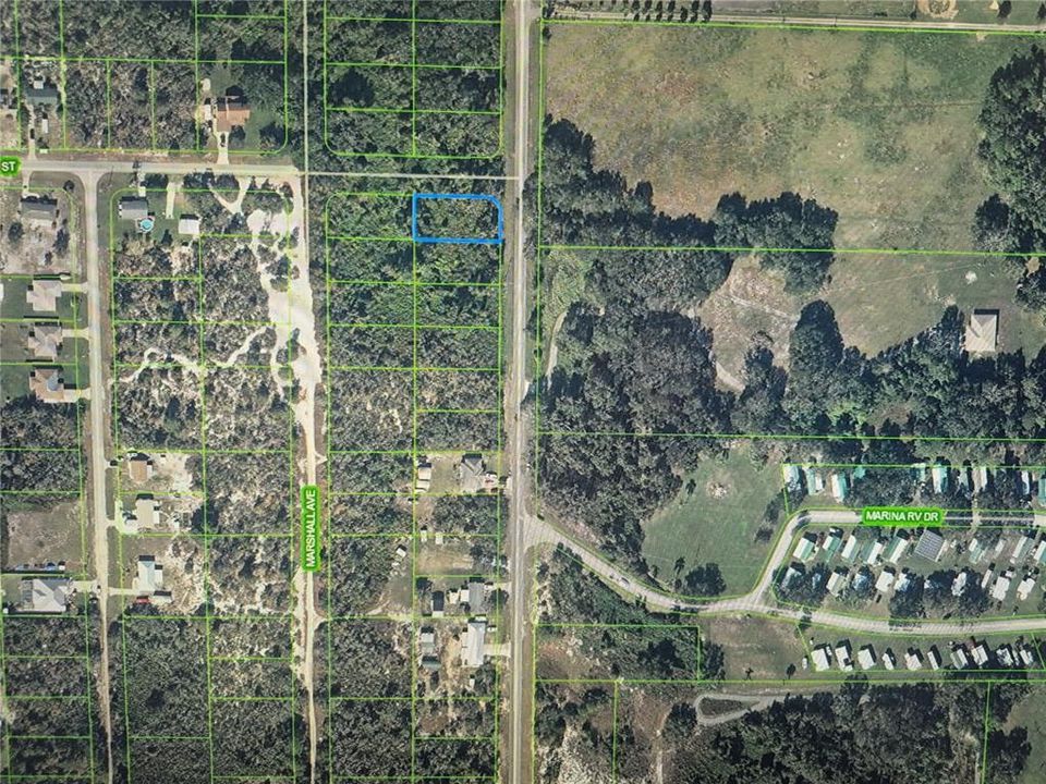На продажу: $13,500 (0.26 acres)