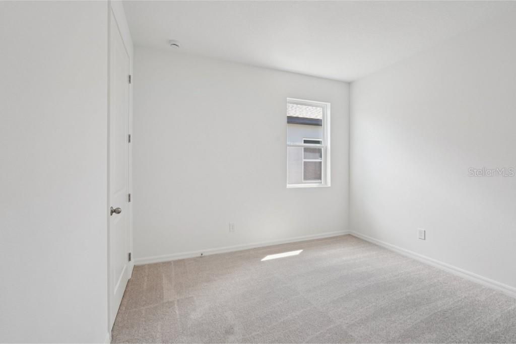For Sale: $399,990 (3 beds, 2 baths, 1709 Square Feet)