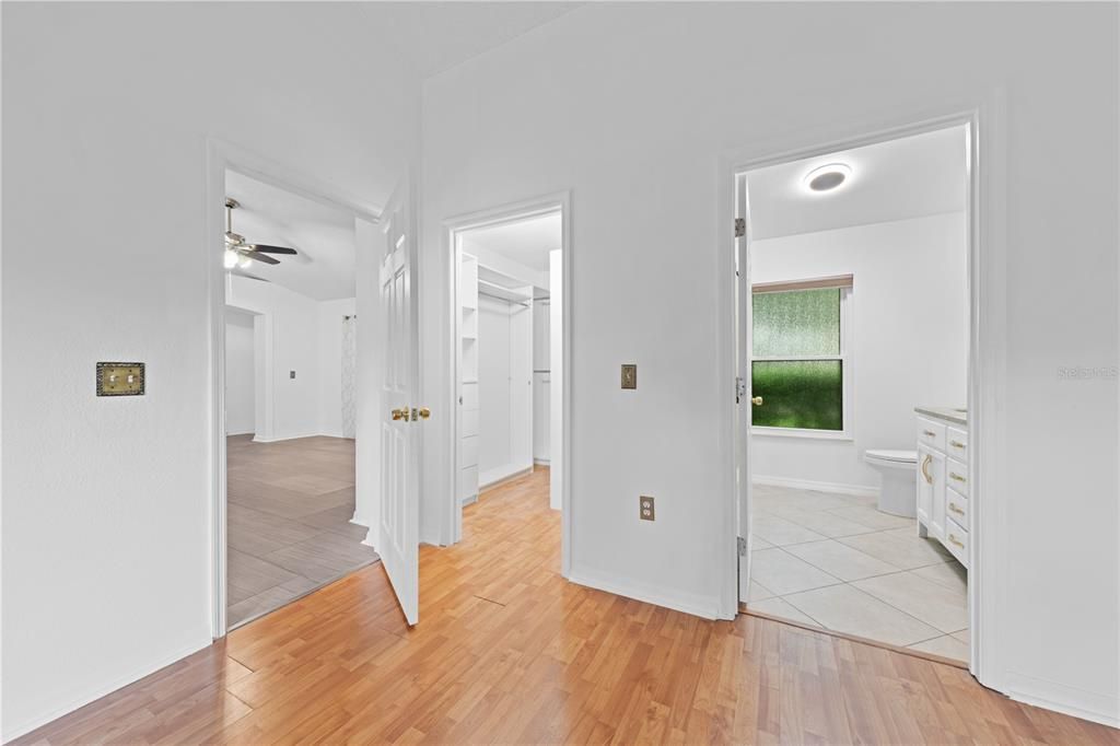 En Renta: $2,800 (4 camas, 2 baños, 1848 Pies cuadrados)