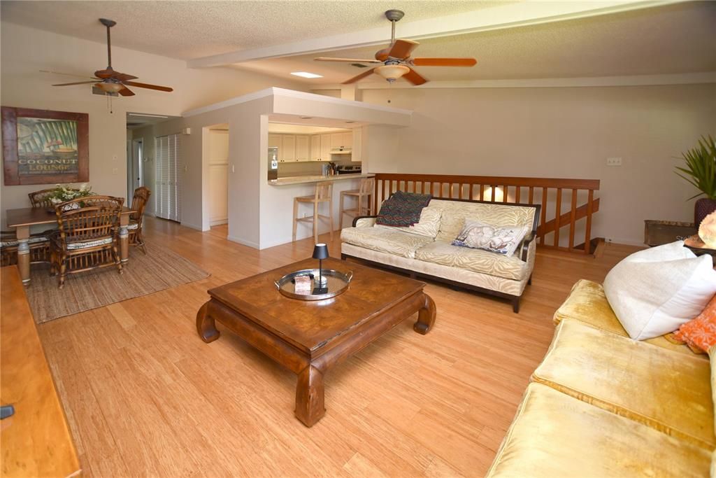 For Rent: $3,300 (2 beds, 2 baths, 1095 Square Feet)
