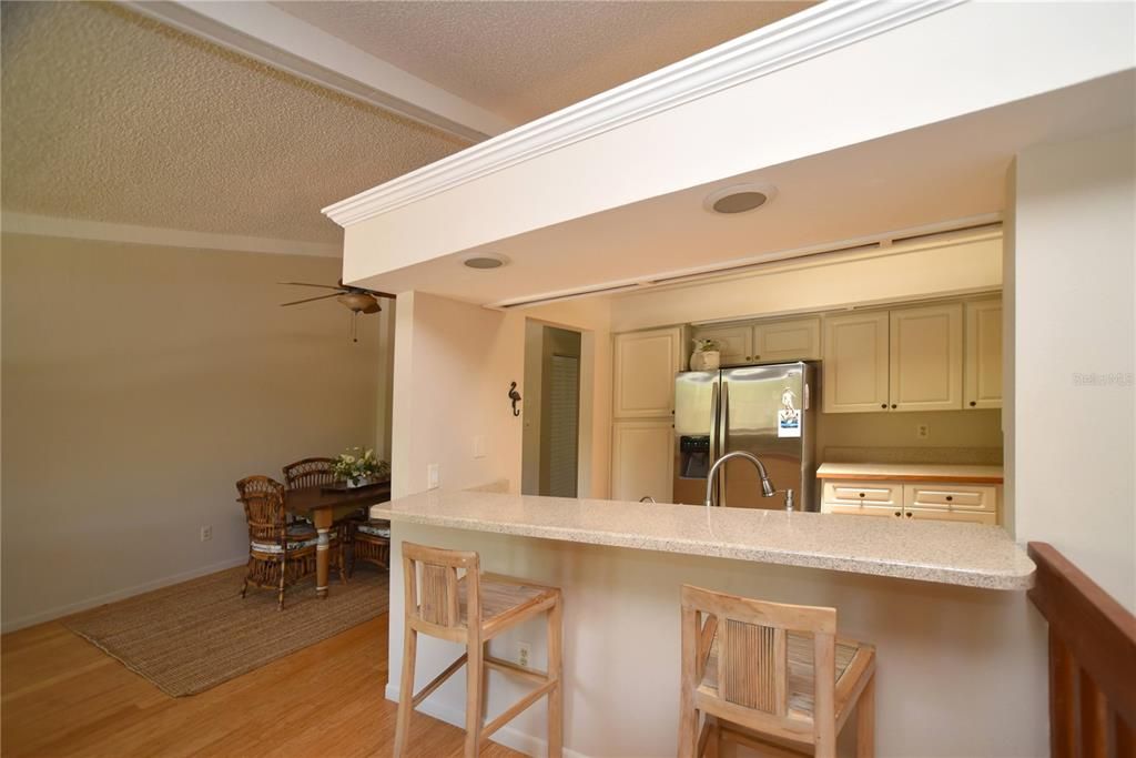 For Rent: $3,300 (2 beds, 2 baths, 1095 Square Feet)