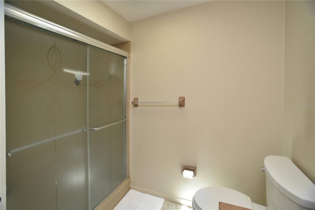 For Rent: $3,300 (2 beds, 2 baths, 1095 Square Feet)