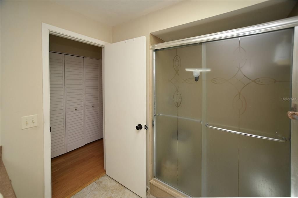 For Rent: $3,300 (2 beds, 2 baths, 1095 Square Feet)