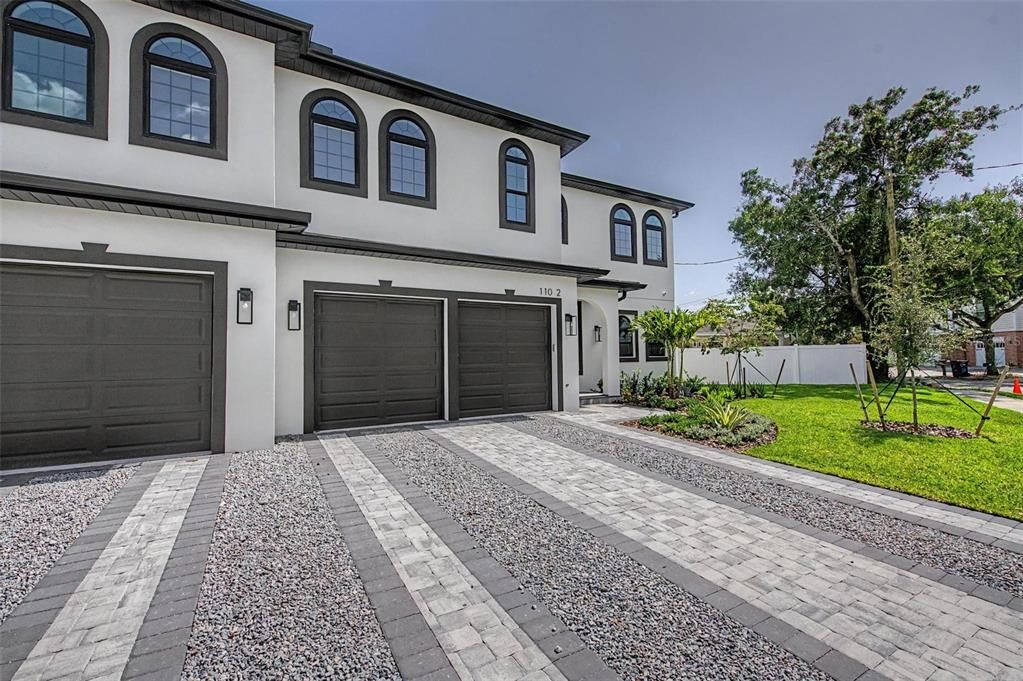 En Venta: $1,299,000 (4 camas, 3 baños, 3117 Pies cuadrados)