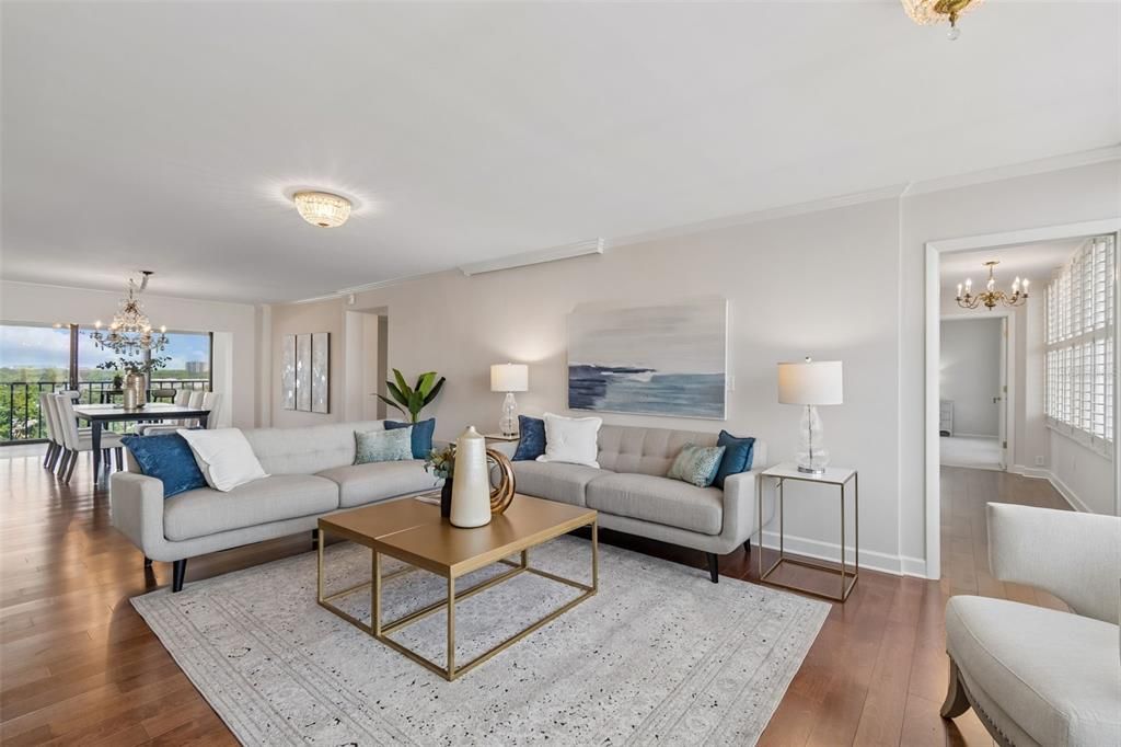 En Venta: $925,000 (2 camas, 2 baños, 2612 Pies cuadrados)