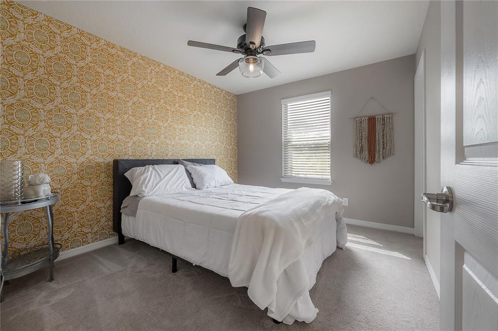 For Sale: $440,000 (4 beds, 2 baths, 2200 Square Feet)