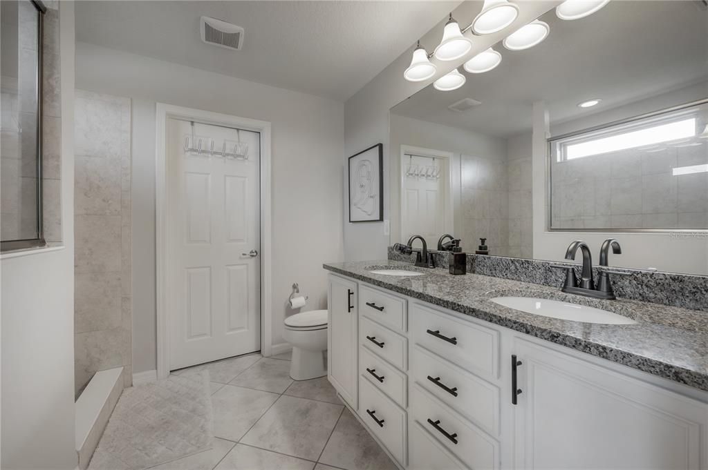 For Sale: $440,000 (4 beds, 2 baths, 2200 Square Feet)