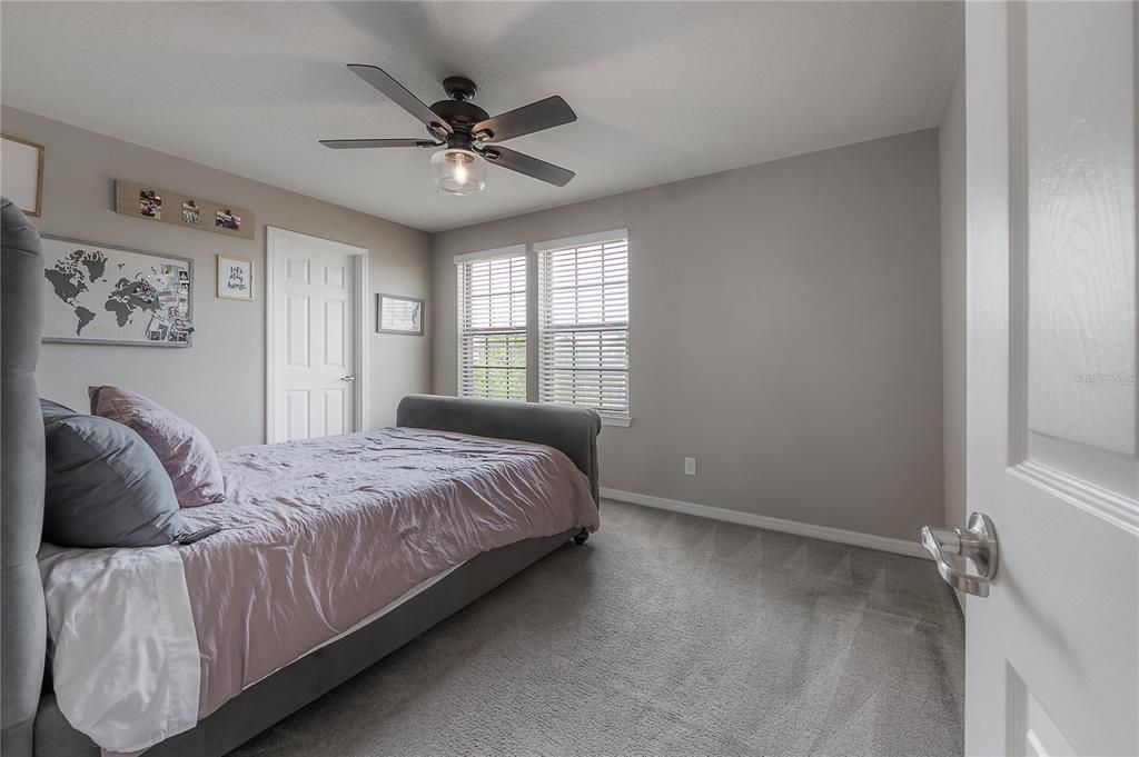 For Sale: $440,000 (4 beds, 2 baths, 2200 Square Feet)