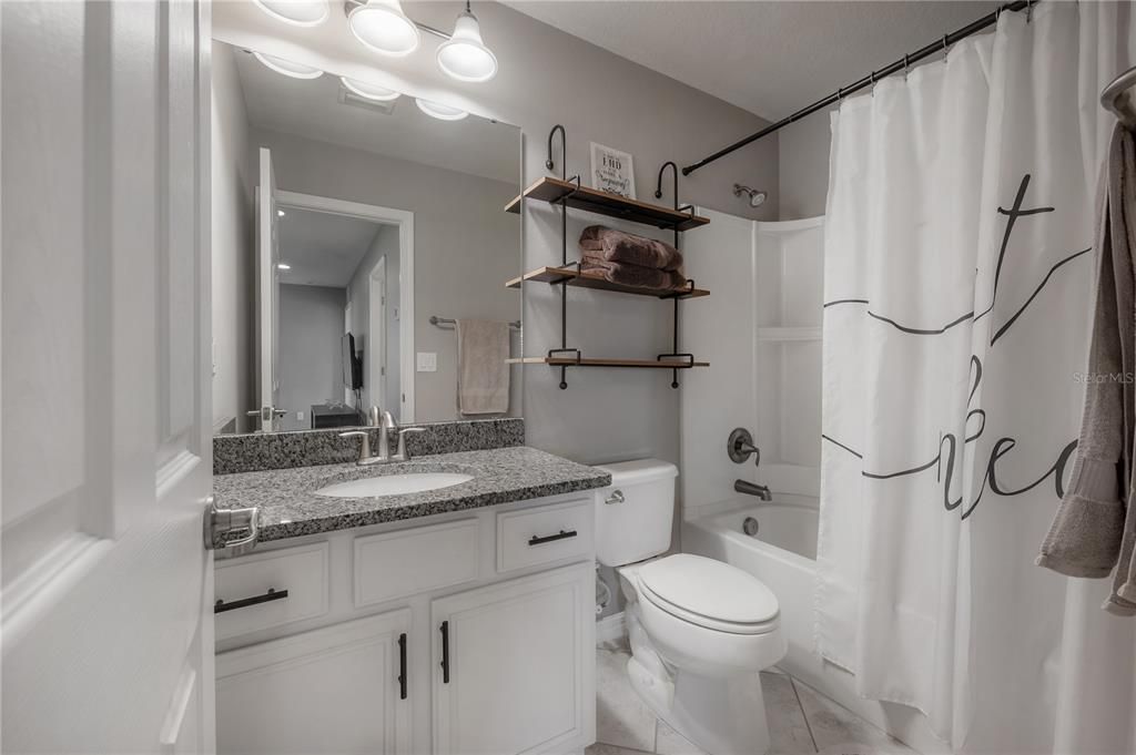 For Sale: $440,000 (4 beds, 2 baths, 2200 Square Feet)