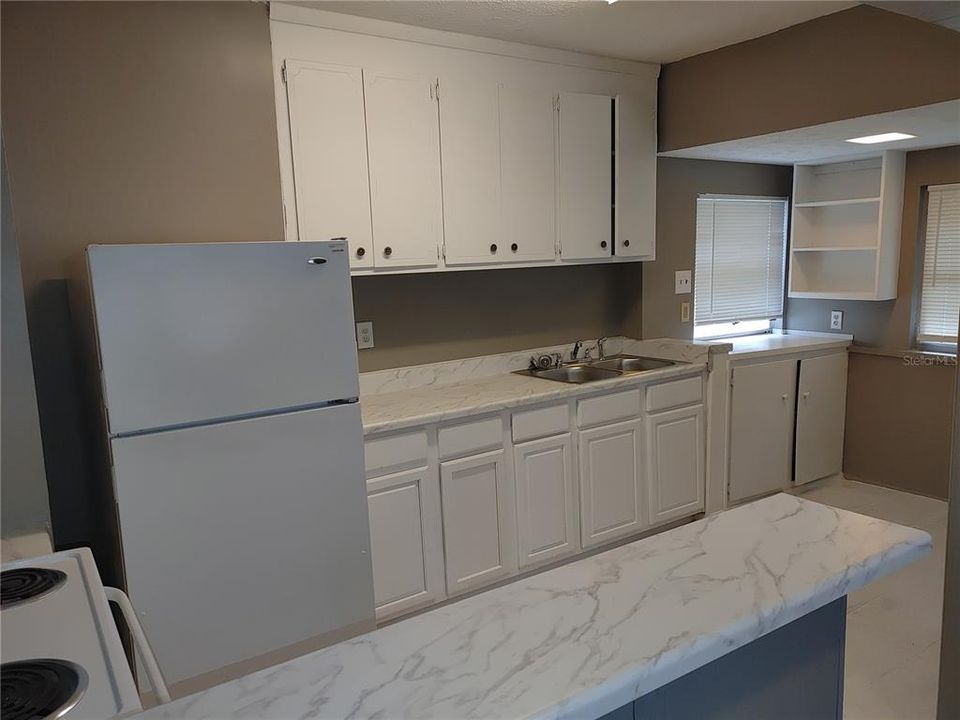 В аренду: $1,325 (4 спален, 1 ванн, 1113 Квадратных фут)