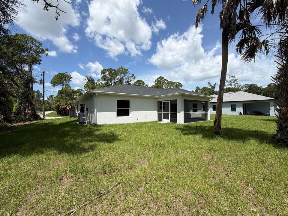 For Sale: $325,000 (3 beds, 2 baths, 1437 Square Feet)