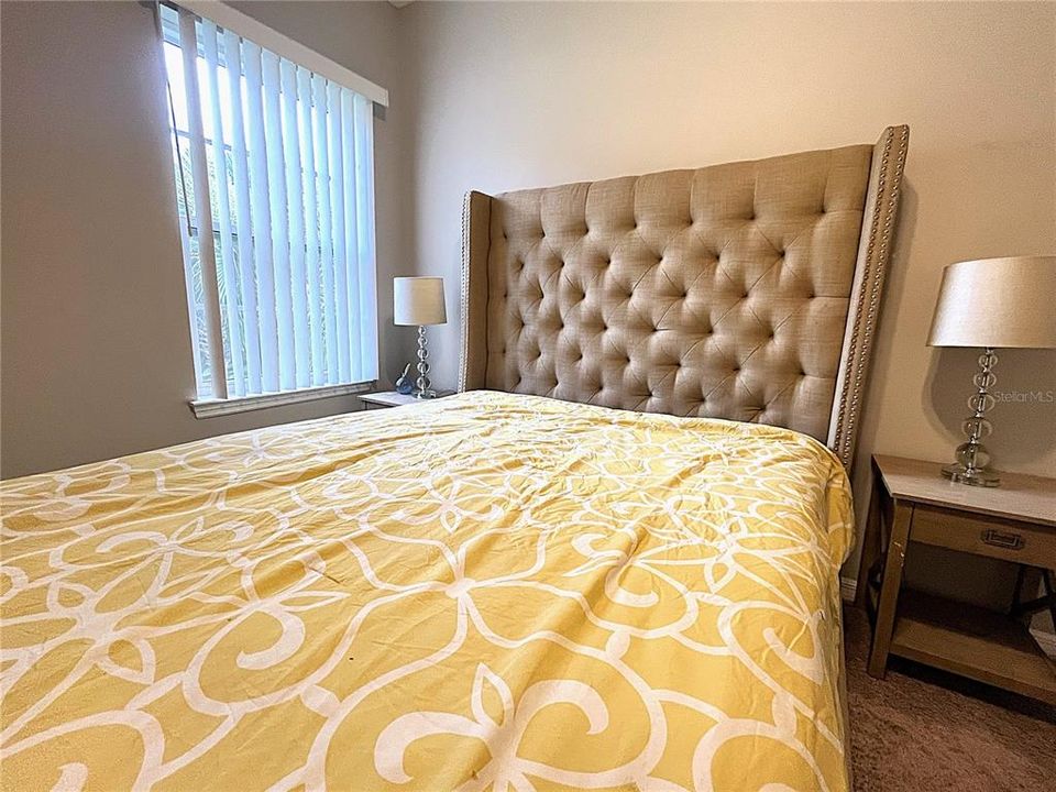 For Rent: $1,950 (3 beds, 2 baths, 1430 Square Feet)