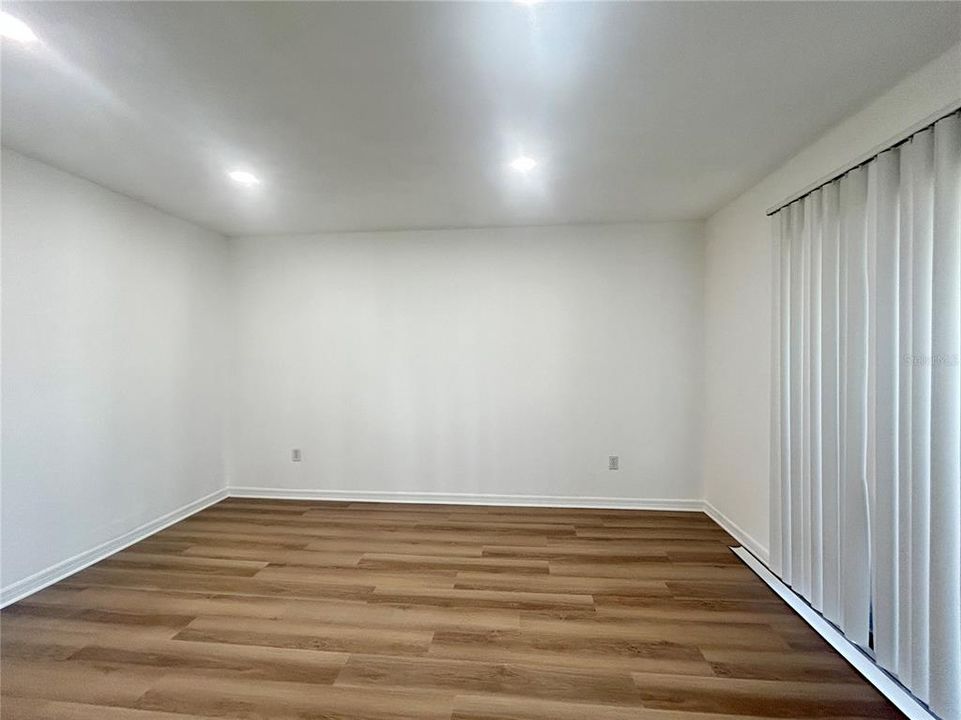 En Renta: $2,100 (3 camas, 2 baños, 1010 Pies cuadrados)