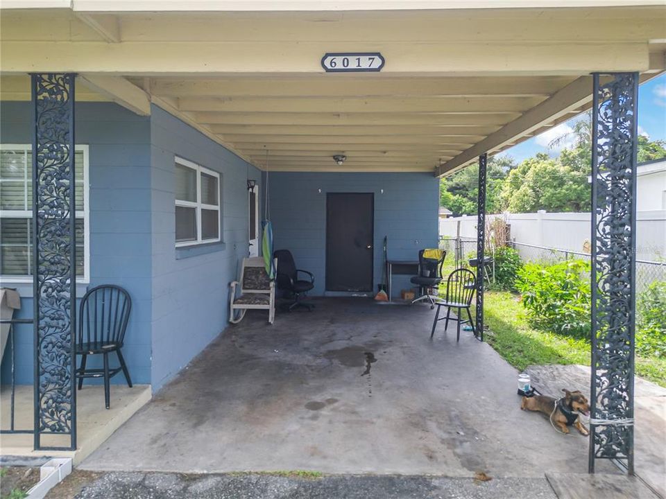 For Sale: $275,000 (3 beds, 1 baths, 988 Square Feet)