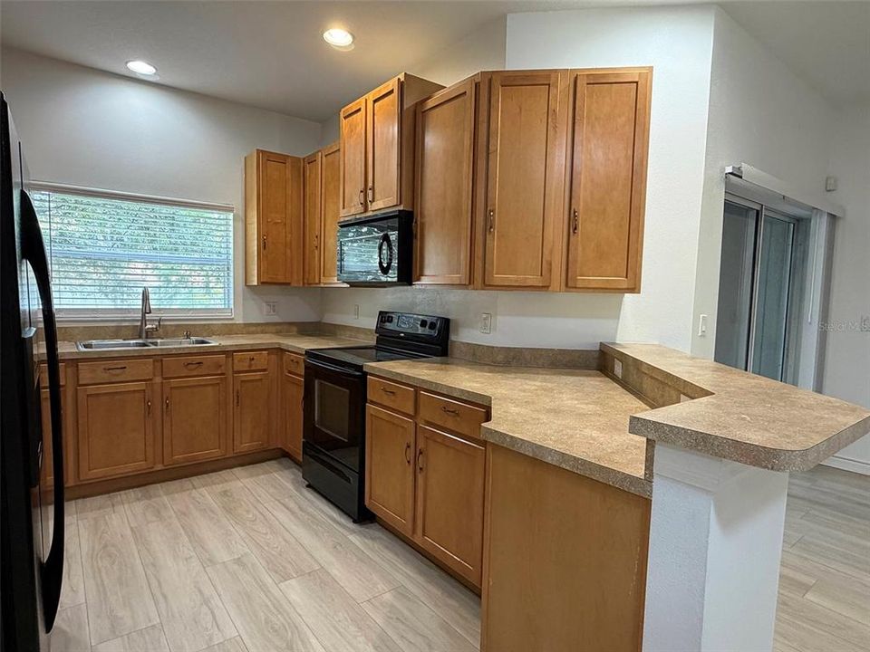В аренду: $2,350 (3 спален, 2 ванн, 1538 Квадратных фут)
