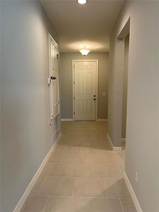 For Rent: $2,400 (4 beds, 3 baths, 2126 Square Feet)