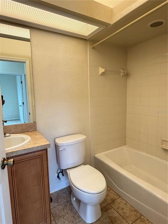 En Renta: $1,450 (2 camas, 2 baños, 1017 Pies cuadrados)