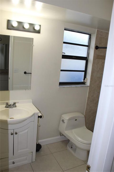 En Renta: $2,395 (3 camas, 2 baños, 1415 Pies cuadrados)
