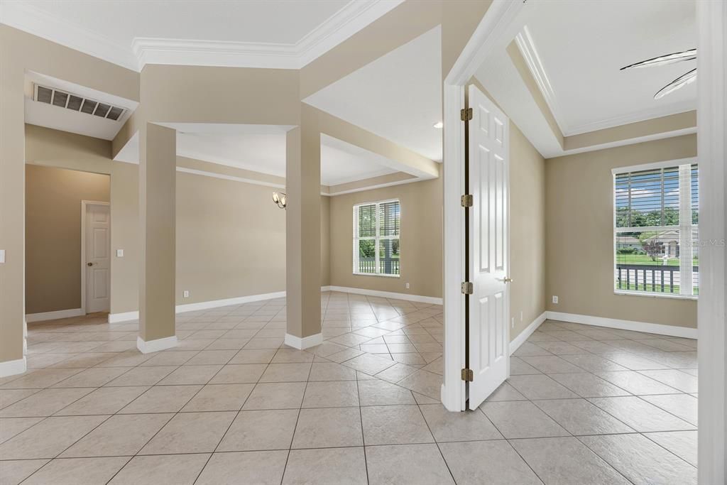 For Rent: $5,000 (5 beds, 4 baths, 3285 Square Feet)