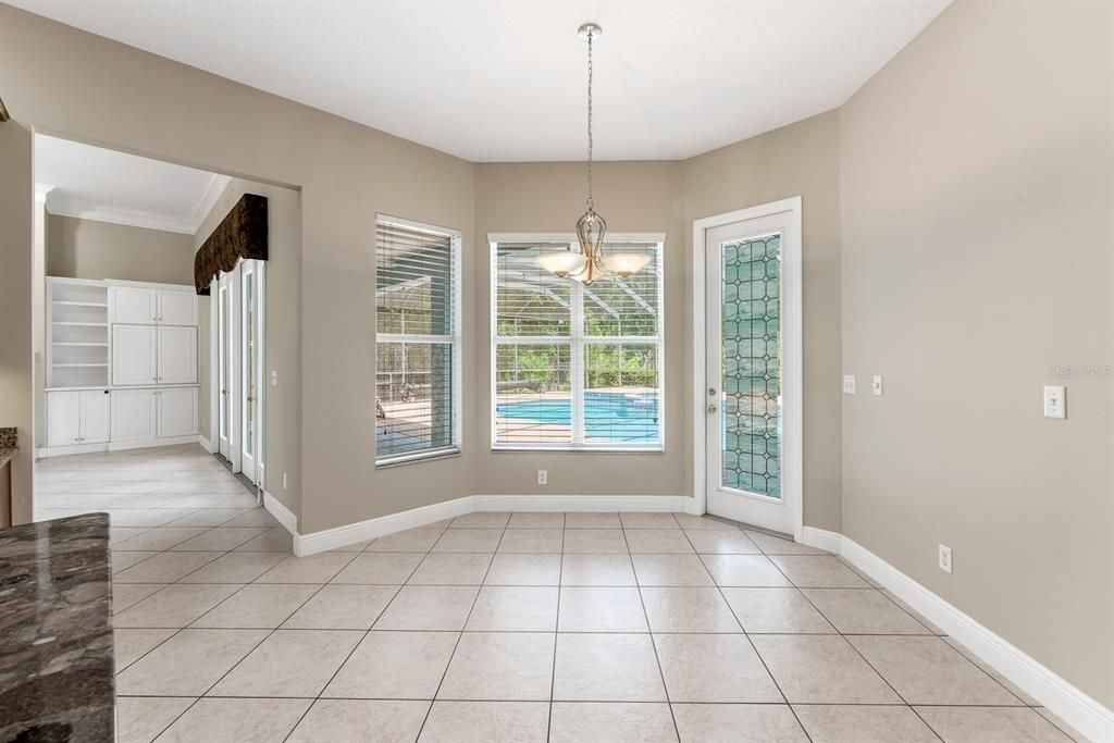 For Rent: $5,000 (5 beds, 4 baths, 3285 Square Feet)