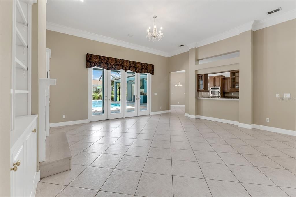 For Rent: $5,000 (5 beds, 4 baths, 3285 Square Feet)