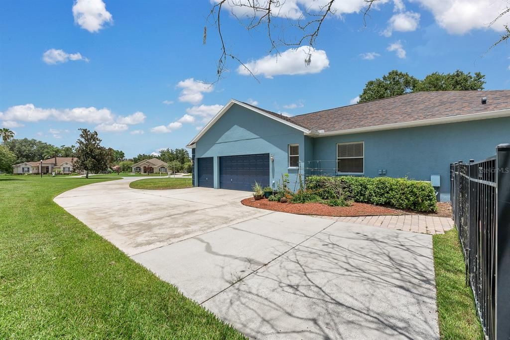 For Rent: $5,000 (5 beds, 4 baths, 3285 Square Feet)