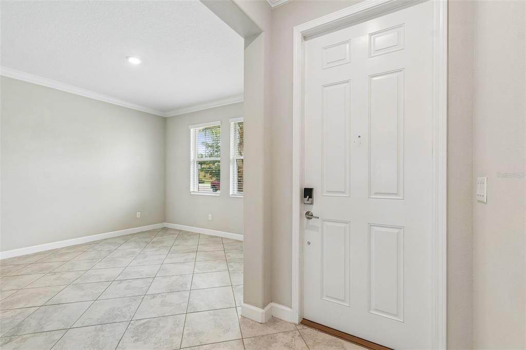 For Rent: $3,490 (5 beds, 3 baths, 3777 Square Feet)