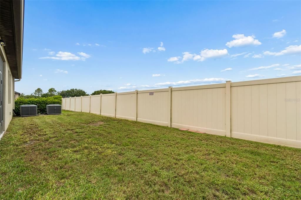 For Rent: $3,490 (5 beds, 3 baths, 3777 Square Feet)