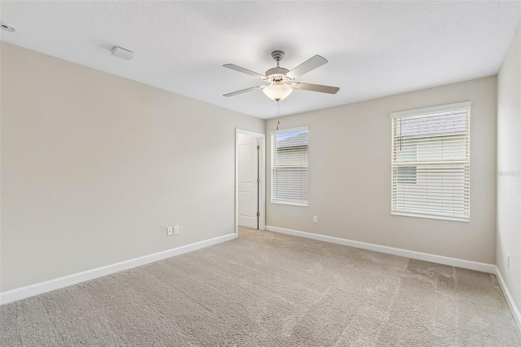 For Rent: $3,490 (5 beds, 3 baths, 3777 Square Feet)
