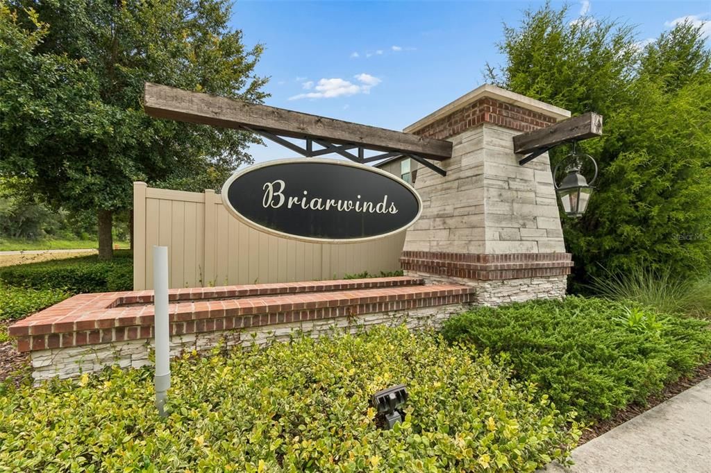 For Rent: $3,490 (5 beds, 3 baths, 3777 Square Feet)