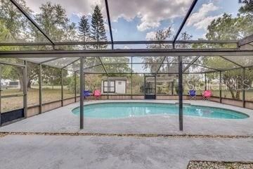 For Rent: $3,400 (3 beds, 2 baths, 1640 Square Feet)