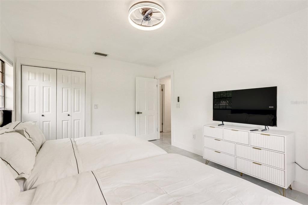 For Rent: $3,400 (3 beds, 2 baths, 1640 Square Feet)