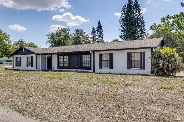 For Rent: $3,400 (3 beds, 2 baths, 1640 Square Feet)