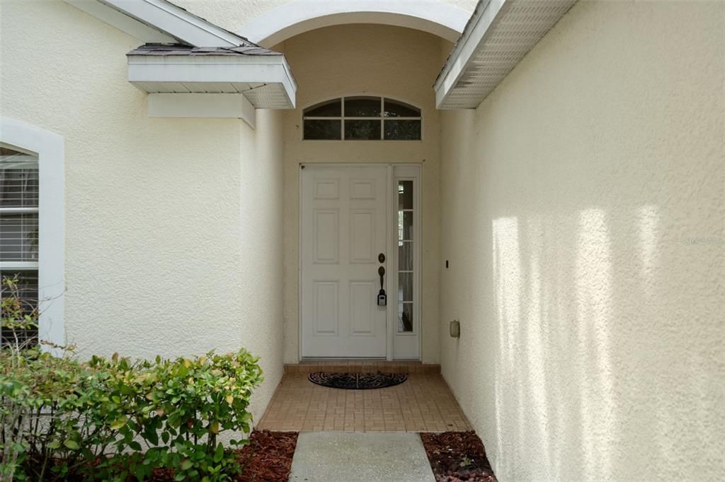 For Sale: $375,000 (3 beds, 2 baths, 1758 Square Feet)