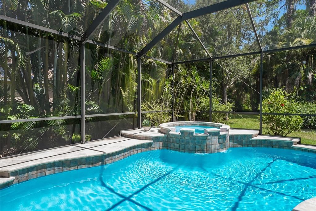 En Venta: $1,075,000 (4 camas, 4 baños, 4176 Pies cuadrados)
