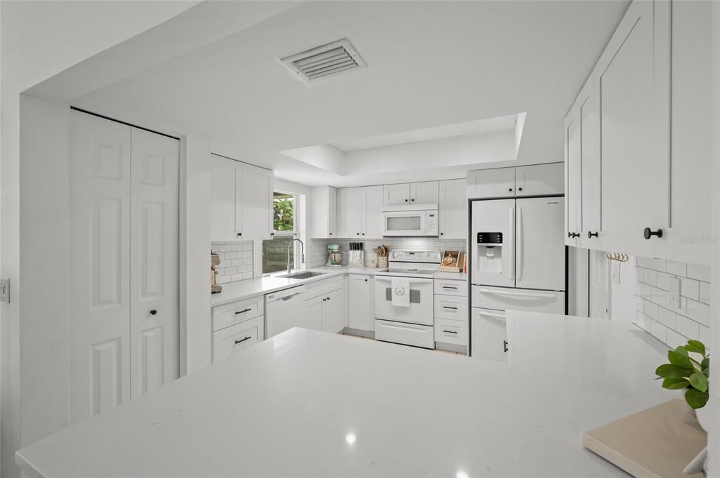 Activo con contrato: $445,000 (3 camas, 2 baños, 1513 Pies cuadrados)