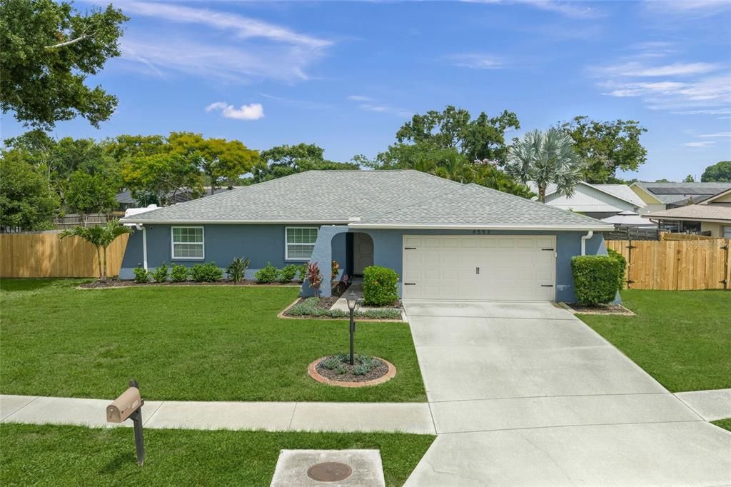 Activo con contrato: $445,000 (3 camas, 2 baños, 1513 Pies cuadrados)
