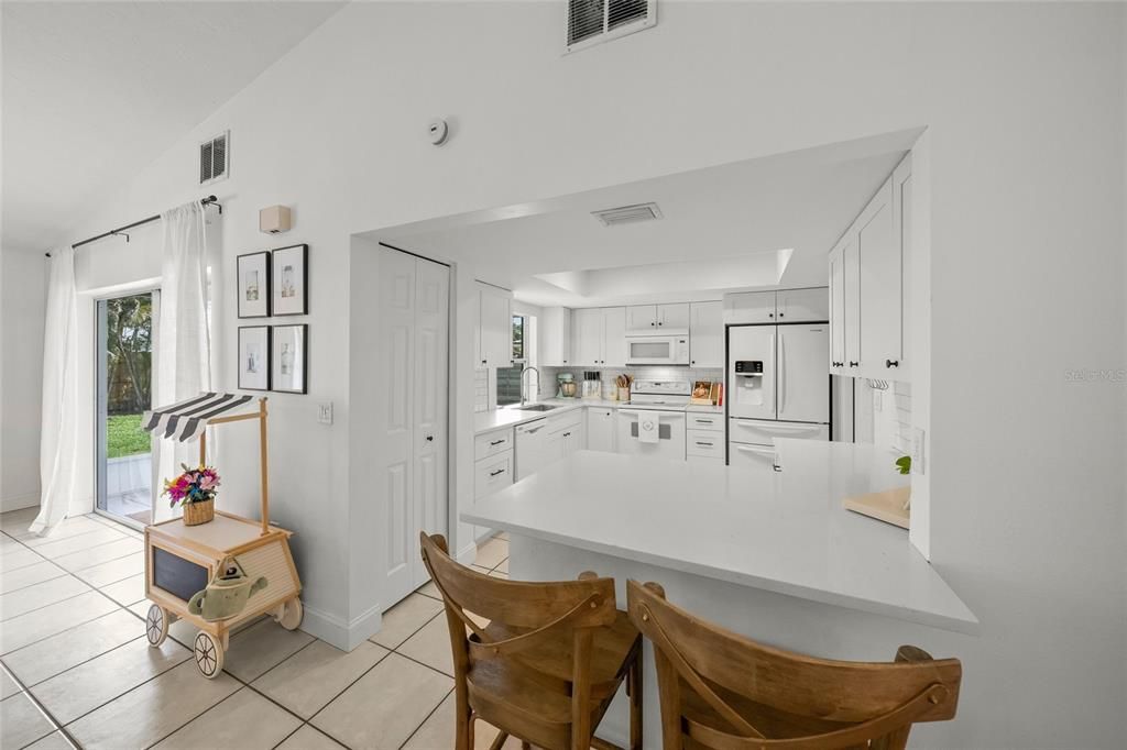 Activo con contrato: $445,000 (3 camas, 2 baños, 1513 Pies cuadrados)
