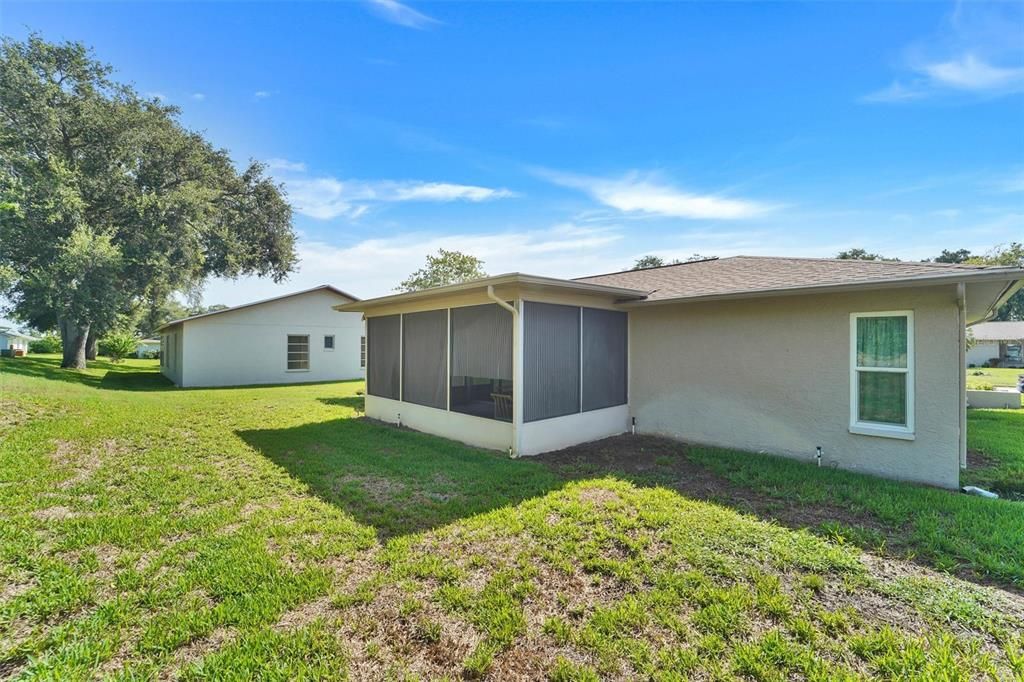 Activo con contrato: $164,900 (2 camas, 2 baños, 1087 Pies cuadrados)