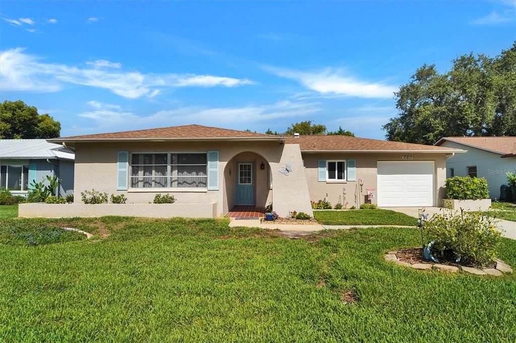 Activo con contrato: $164,900 (2 camas, 2 baños, 1087 Pies cuadrados)