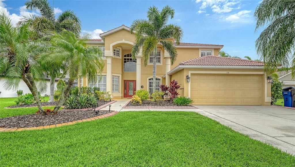 For Sale: $715,720 (5 beds, 3 baths, 3390 Square Feet)