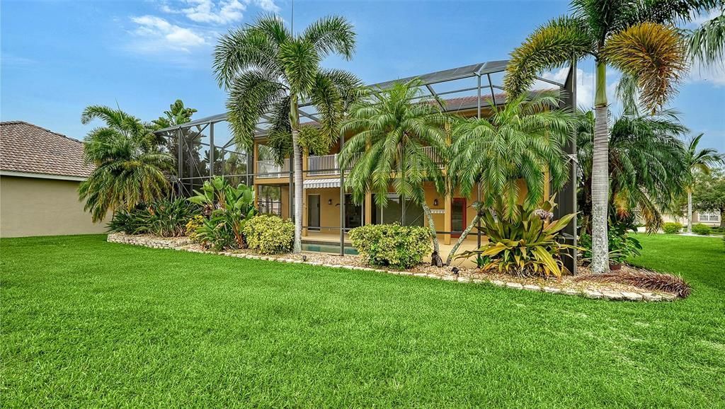 For Sale: $715,720 (5 beds, 3 baths, 3390 Square Feet)