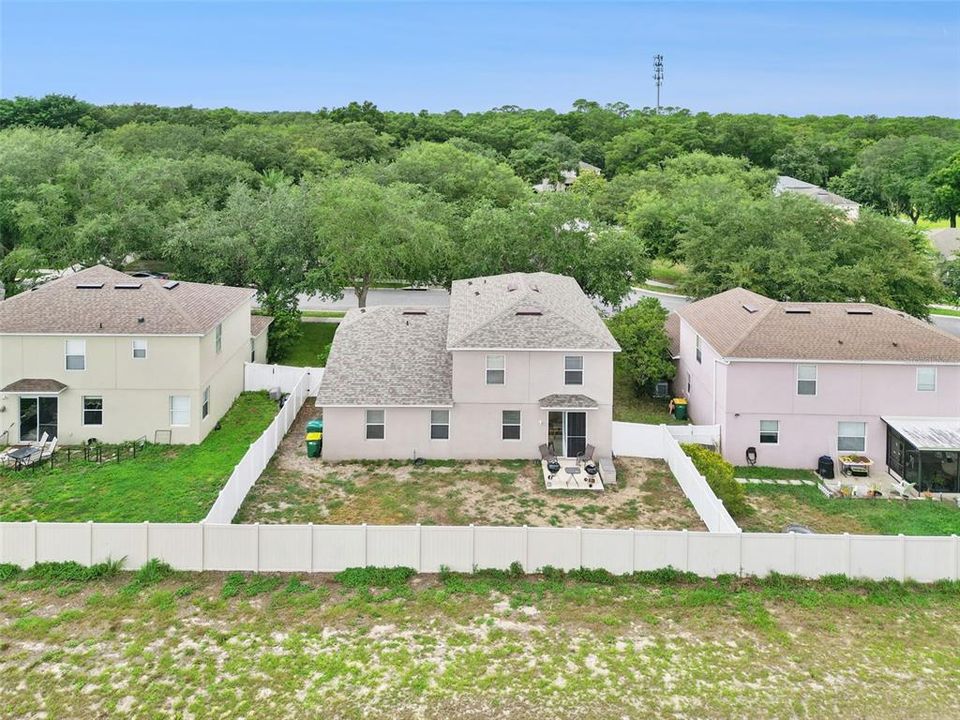 For Sale: $379,000 (4 beds, 3 baths, 2490 Square Feet)