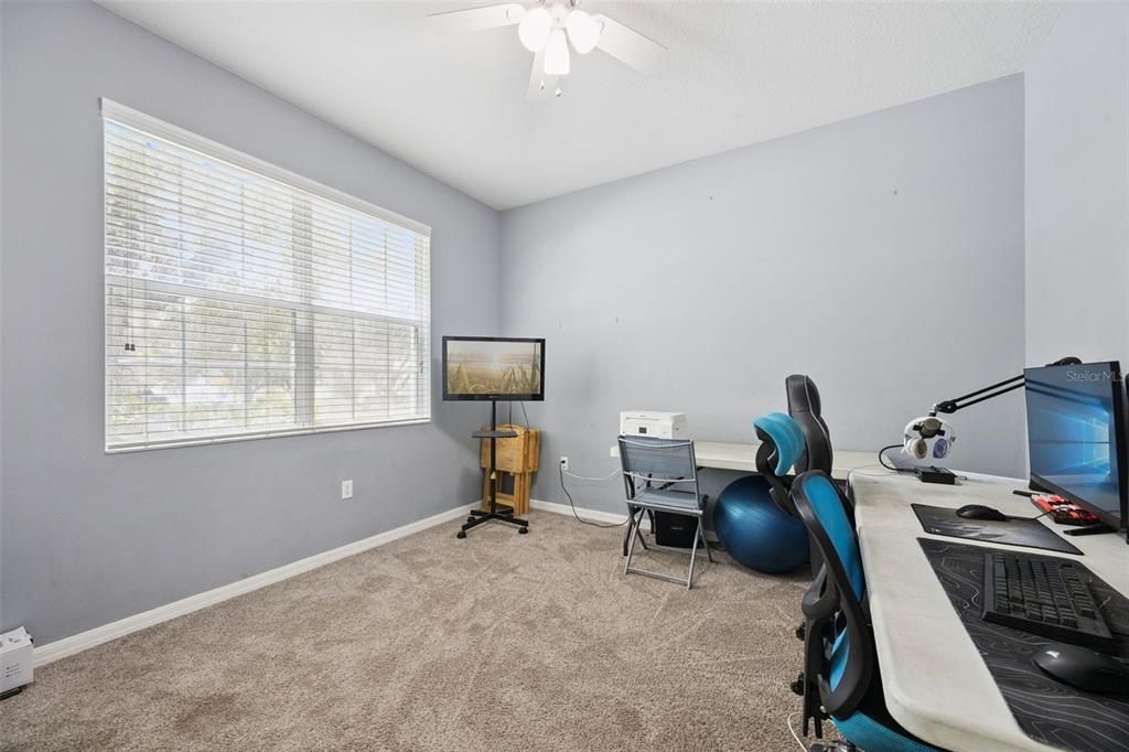 For Sale: $379,000 (4 beds, 3 baths, 2490 Square Feet)