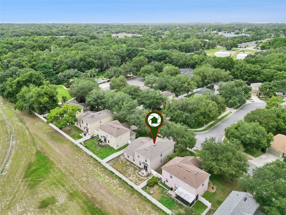 For Sale: $379,000 (4 beds, 3 baths, 2490 Square Feet)