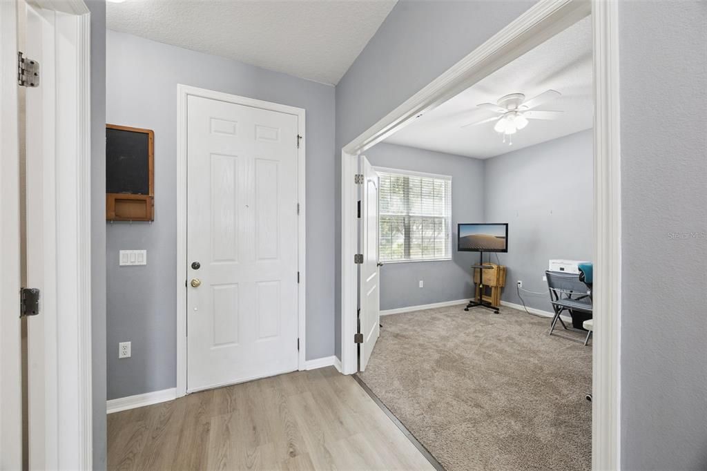 For Sale: $379,000 (4 beds, 3 baths, 2490 Square Feet)