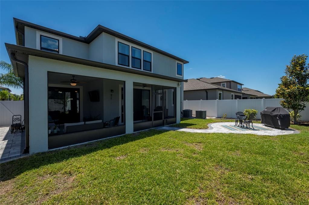 En Venta: $550,000 (5 camas, 4 baños, 3801 Pies cuadrados)
