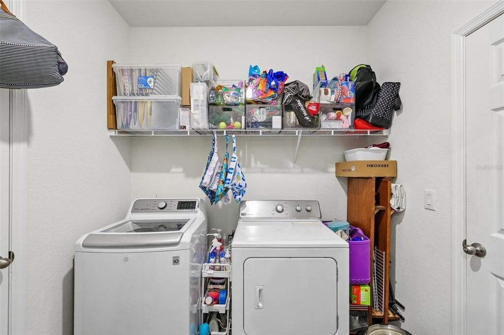 En Venta: $334,900 (4 camas, 2 baños, 1861 Pies cuadrados)
