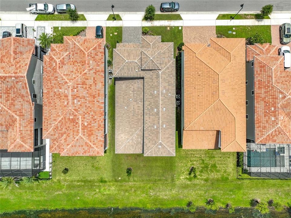 En Venta: $1,150,000 (5 camas, 4 baños, 3231 Pies cuadrados)